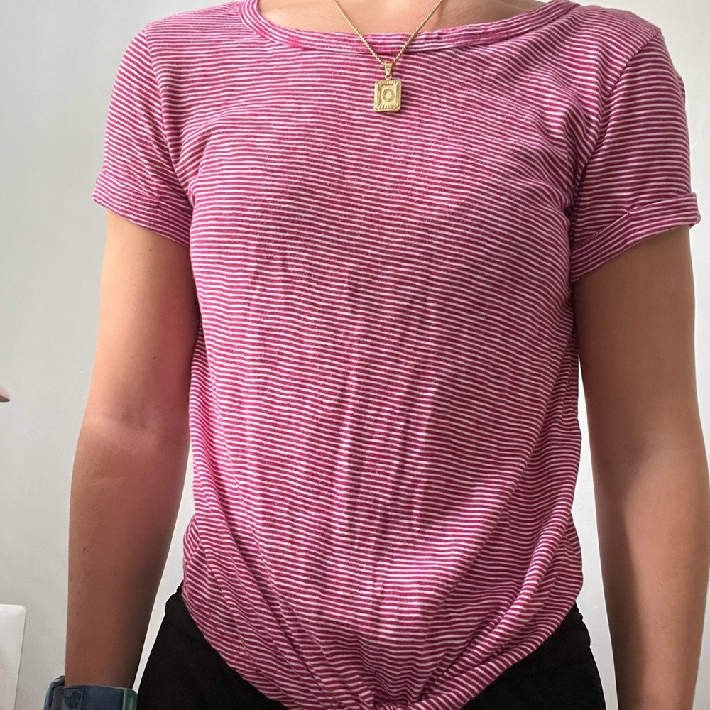 Comfortable red and white striped top